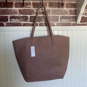 Banana Republic NWT Tote